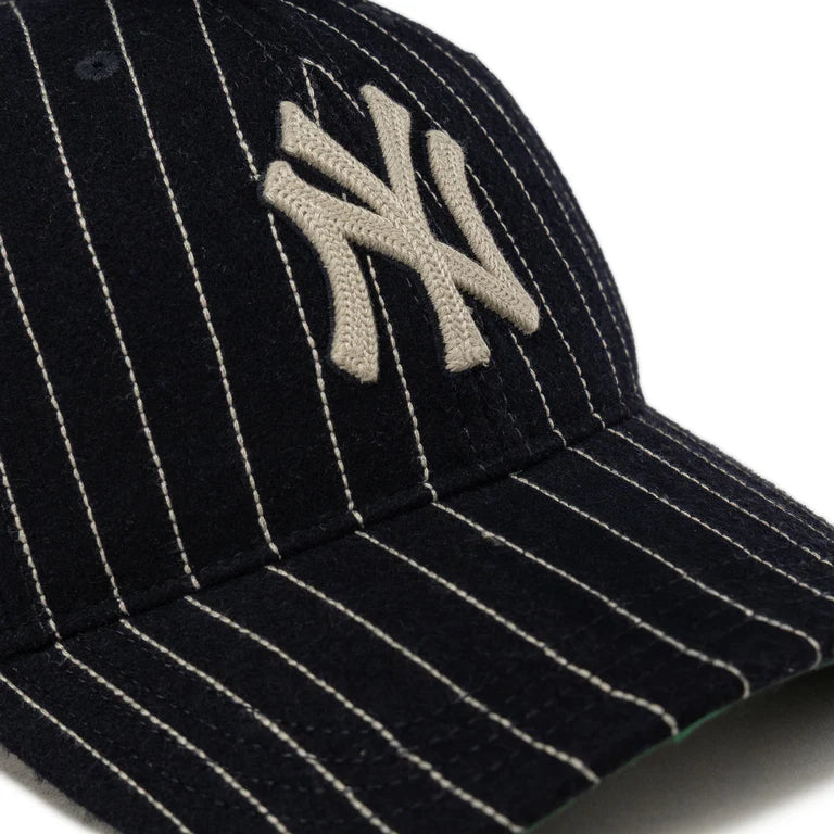 47´- MLB New York Yankees Wool Pinstripe