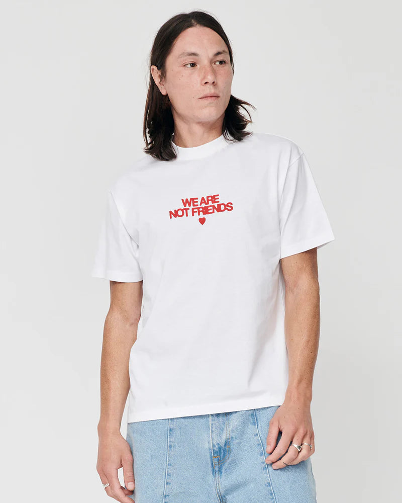 Wearenotfriends - Bold Love t-shirt