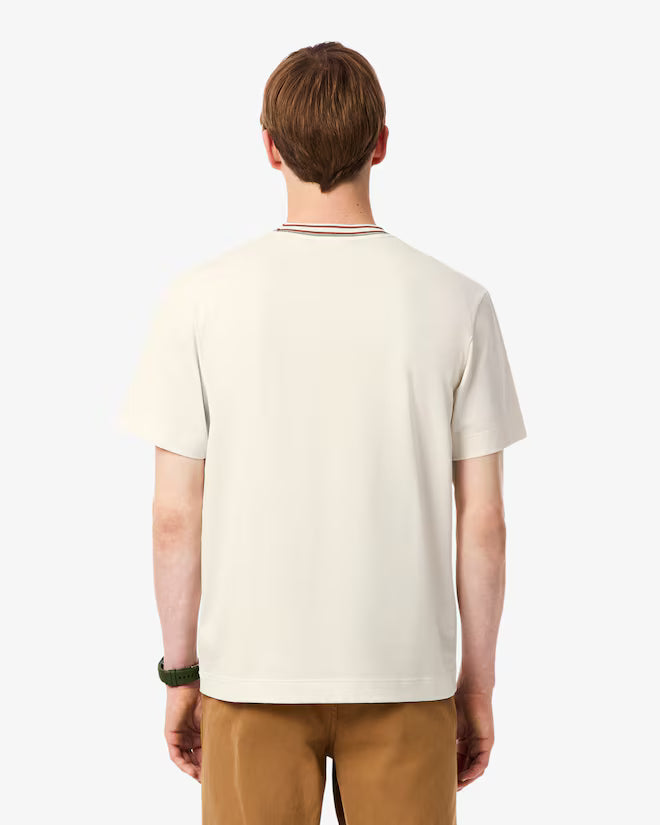 LACOSTE - Camiseta con cuello de rayas rojas